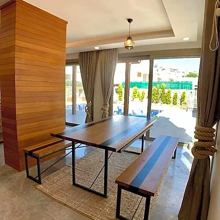 Ultra Luxury Private With Swimming Pool 검벳